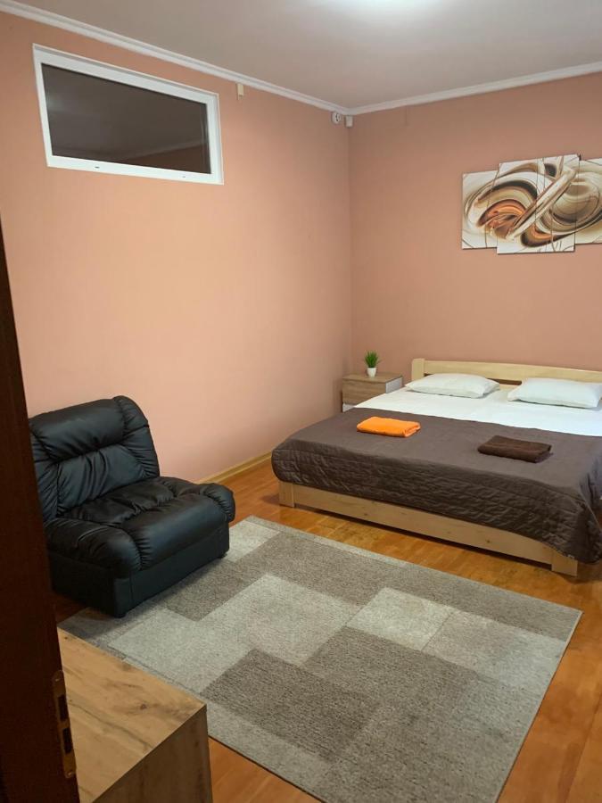 Хостел Friends House Οδησσός Εξωτερικό φωτογραφία